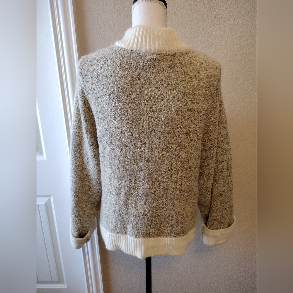NWOT POL Cozy Beige and White Women's Jacket - Picture 5 of 8